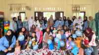 UPT Puskesmas Tembilahan kota menggelar kegiatan penyuluhan pencegahan stunting dan praktik pembuatan pemberian makanan tambahan berbasis pangan lokal serta kelas balita di Kelurahan Pekanbaru Arba, Selasa (9/7/2024). (JurnalTerkini.id/Abdullah)