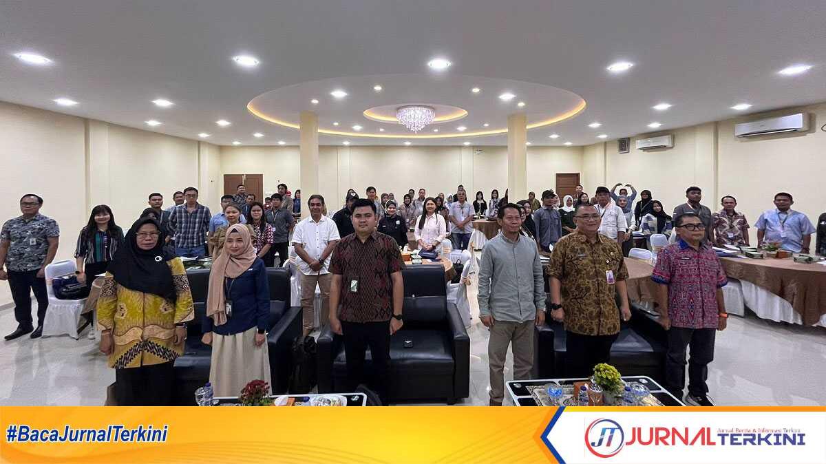 Acara sosialisasi dan bimtek Laporan Kegiatan Penanaman Modal (LKPM) yang digelar Dinas Penanaman Modal dan Pelayanan Terpadu Satu Pintu (DPMPTSP) Kabupaten Karimun di salah satu hotel di Tanjung Balai Karimun, Kamis (8/8/2024). (jurnalterkini.id/yogi)