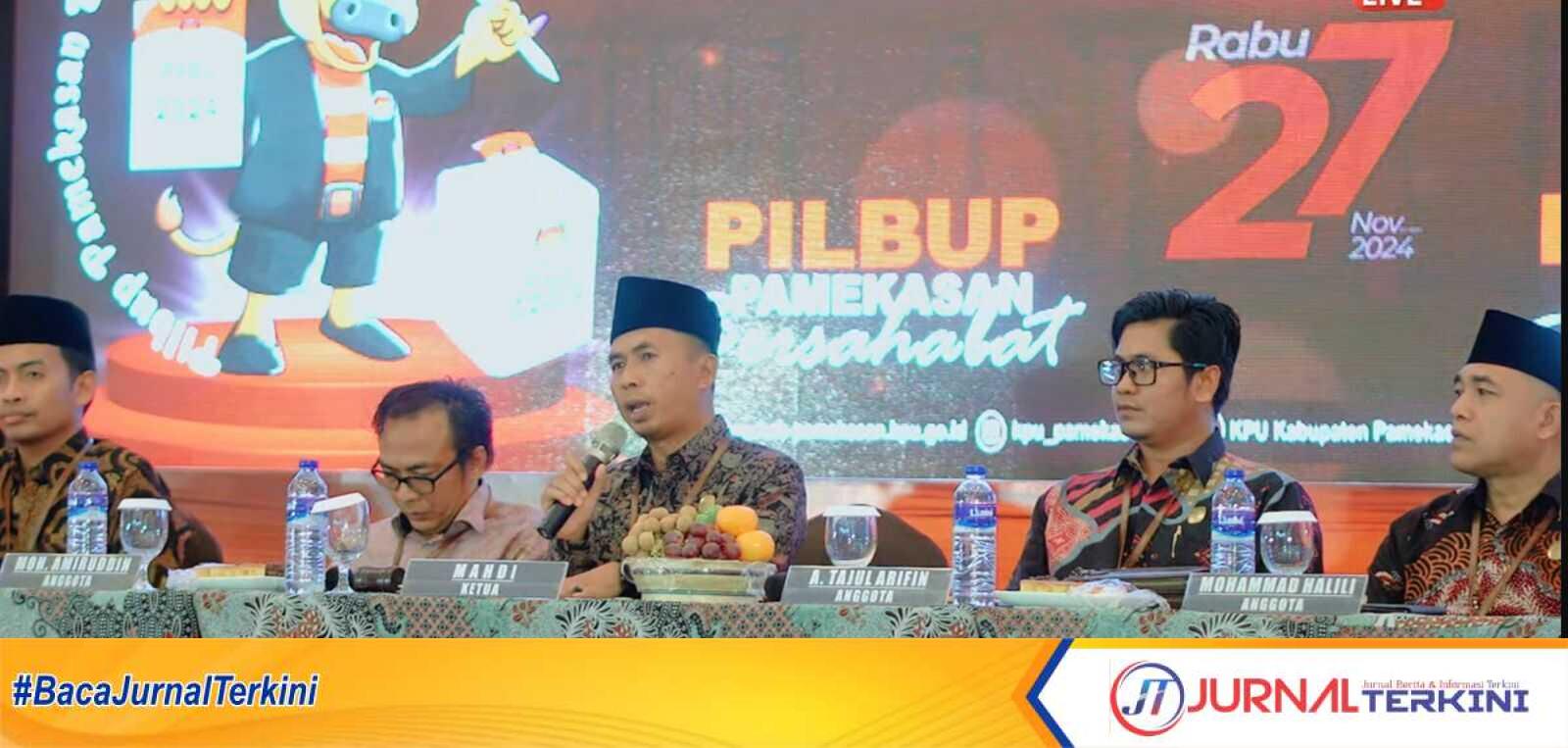KPU Pamekasan gelar rapat pleno penetapan nomor urut peserta pilkada serentak 2024 untuk Kabupaten Pamekasan. (jurnalterkini.id/fiki)