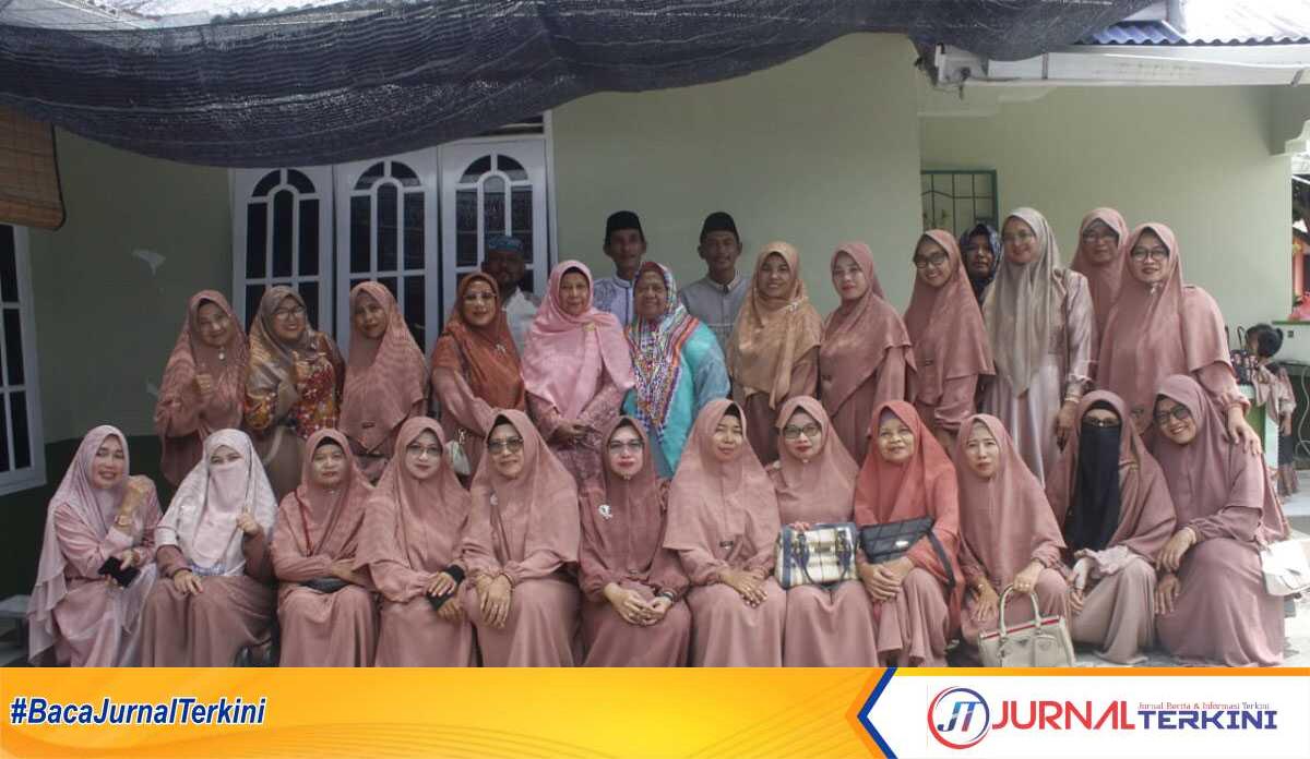 Masjid Taklim Al-Mujahidin Kampung Harapan Kelurahan Harjosari diluncurkan di kediaman Ibu Duining Purwianti Kampung Harapan, Kelurahan Harjosari, Kecamatan Tebing, Kabupaten Karimun, Minggu (29/09/2024). (JurnalTerkini.id/edy kencana)