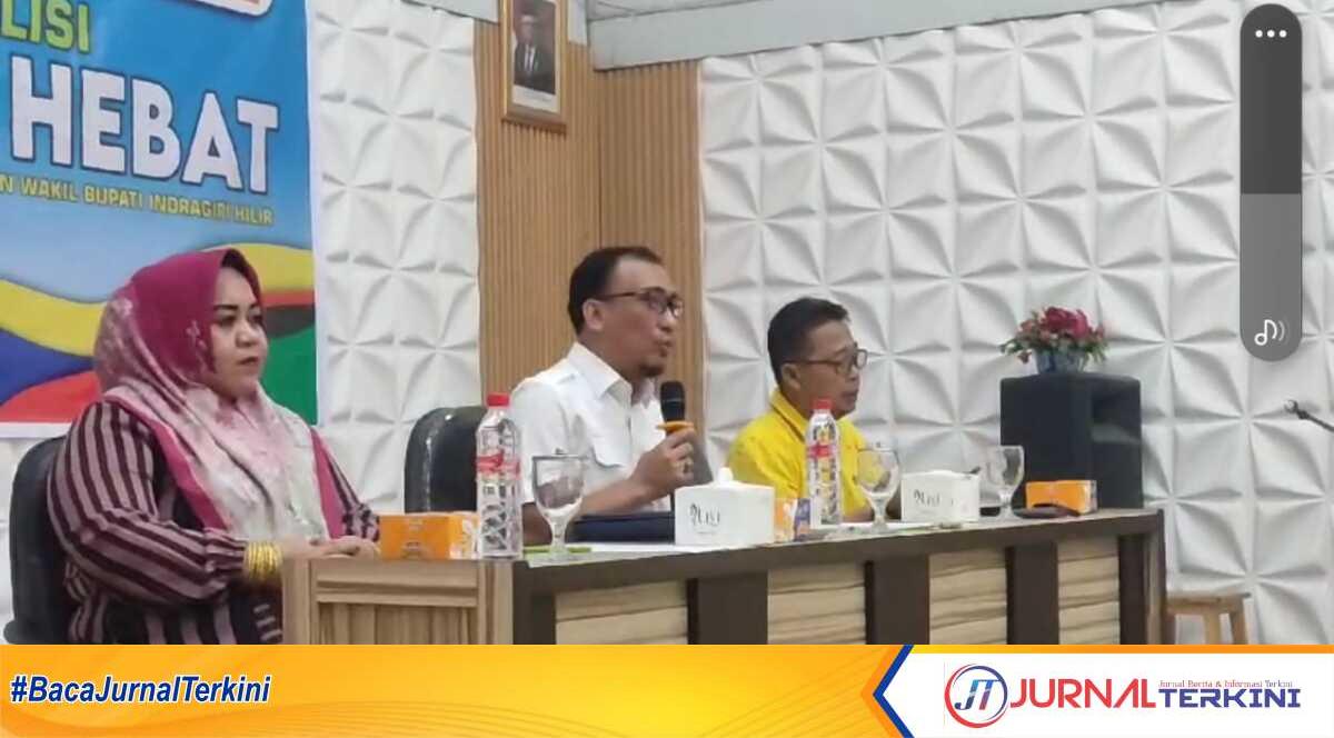 Tim pemenangan HEBAT Pasangan Calon Bupati/Wakil Bupati Indragiri Hilir H Herman- Yuliantini mendeklarasikan tim pemenangan pada Pilkada 2024, di salah satu hotel di Tembilahan, Senin (2/9/2924). (JurnalTerkini.id/Abdullah)