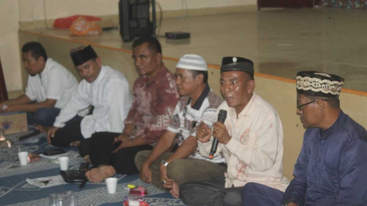 Himpunan Keluarga Solok dan Sekitarnya (HKSS) Kabupaten Karimun menggelar pertemuan bulanan di gedung PKSB, Tanjung Balai Karimun, Sabtu (28/9/2024). (jurnalterkini.id/edy kencana)