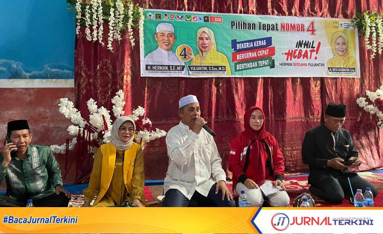 IMG-20241011-WA0016 Haji Herman menjawab pertanyaan warga di sesi kampanye dialogis di Desa Lubuk Kempas, Jumat (11/10/2024). (jurnalterkini.id/abdullah)