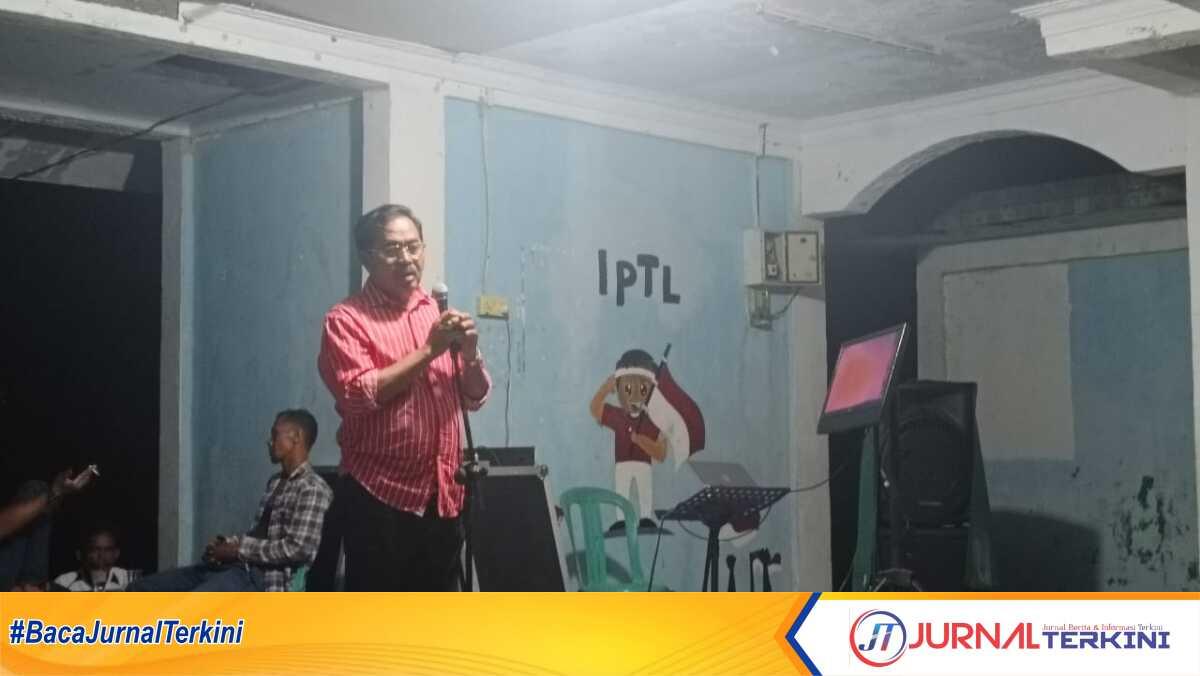 Calon Bupati dan Wakil Bupati Karimun Iskandarsyah-Rocky Marciano Bawole kampanye di Teluk Lekop, Desa Pongkar, Kecamatan Tebing, Kamis (24/10/2024). Nurdin Basirun jadi juru kampanye. (JurnalTerkini.id/edy kencana)