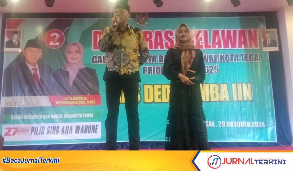 kampanye pilkada kota tegal pasangan Faruq-Ashim Pasangan Dedy-Iin saat Deklarasi Relawan, Selasa 29/10/2024 di Covention Hall Hotel Bahari Inn Kota Tegal. (Foto: Jurnalterkini.id/Supriyadi)