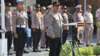 Polres Brebes Oka Mahendra saat Pimpin Apel pagi jelang Pilkada, Rabu 20/11/2024 di Halaman Mapolresta Brebes. (Foto: Humas Polres Brebes)