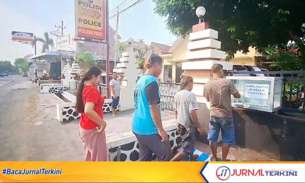 Jumat berkah di Polsek Pace, Polres Nganjuk pada Jumat (15/11/2024). (JurnalTerkini.id/Iskandar z)