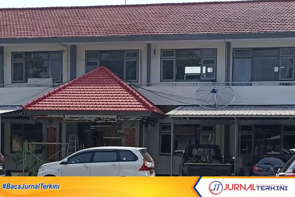 kantor dinas pupr nganjuk Kantor Dinas Pekerjaan Umum dan Penataan Ruang (PUPR) Nganjuk, Jawa Timur (JurnalTerkini.id l/Iskandar z)