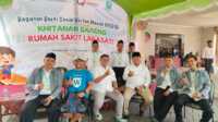 IMG-20241221-WA0092 Direktur RS larasati bersama beberapa pengurus IKBAL Korda Pamekasan. (jurnalterkini.id/fiki)