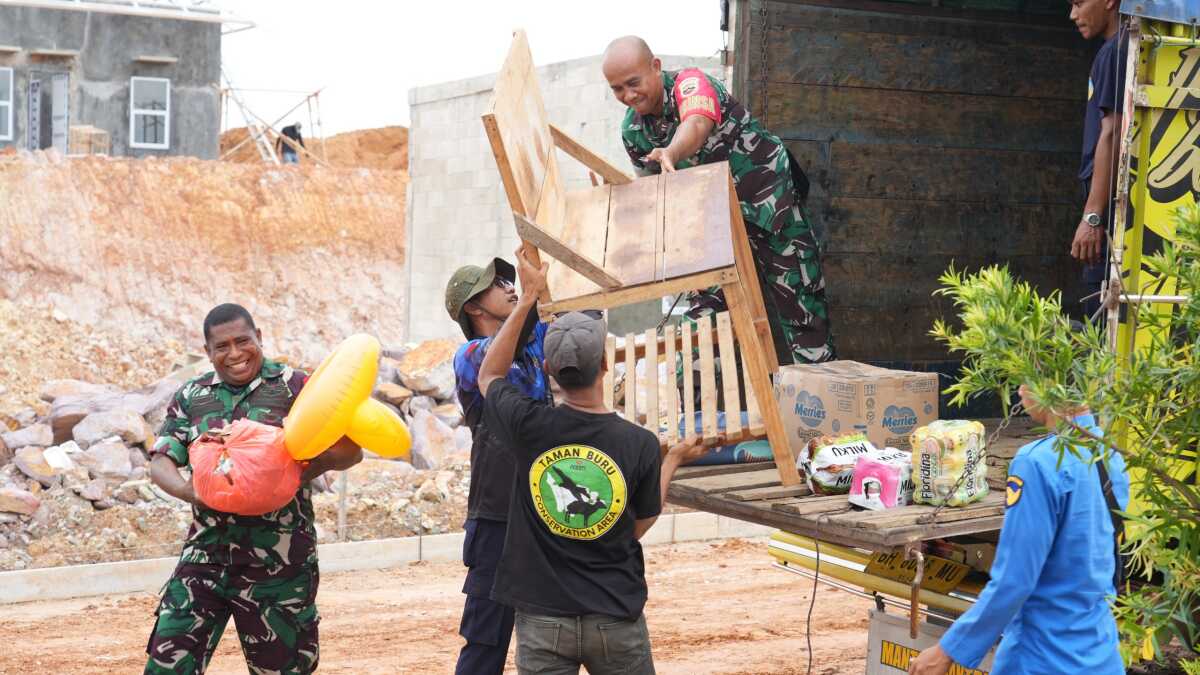 rumah baru di Tanjung banun Badan Pengusahaan Batam (BP Batam) kembali memfasilitasi pergeseran satu Kepala Keluarga (KK) dari hunian sementara ke hunian tetap di Tanjung Banun pada Senin (2/12/2024). (Foto: humasbpbatam)