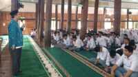 MAN 2 Tanah Datar menggelar acara peringatan Isra’ Mi’raj Nabi Muhammad SAW di Mesid Raya Limo Kaum, Tanah Datar, Kamis (30/01/2025) (foto : diona arvoni/jurnalterkini.id).