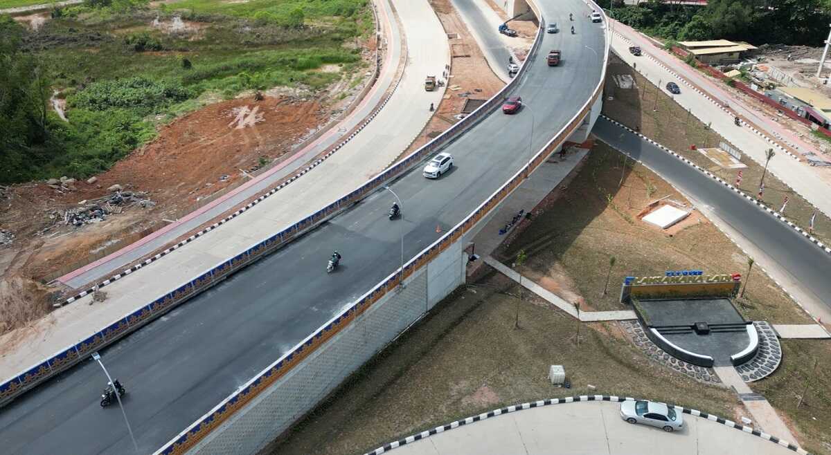 Flyover Laksamana Ladi yang baru diresmikan Selasa (31/12/2024). (foto: humasbpbatam)