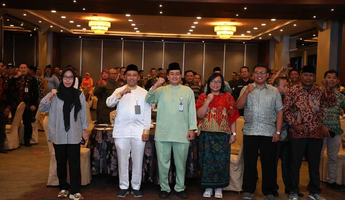 lokakarya bp batam Badan Pengusahaan Batam (BP Batam) melalui Badan Usaha Fasilitas dan Lingkungan menggelar Lokakarya Pemberdayaan LPM dalam Menyukseskan Program Layanan Lumpur Tinja Terjadwal (L2T2) di Batam pada Rabu (18/12/2024) di Grand I Hotel Nagoya. (foto: humasbpbatam)