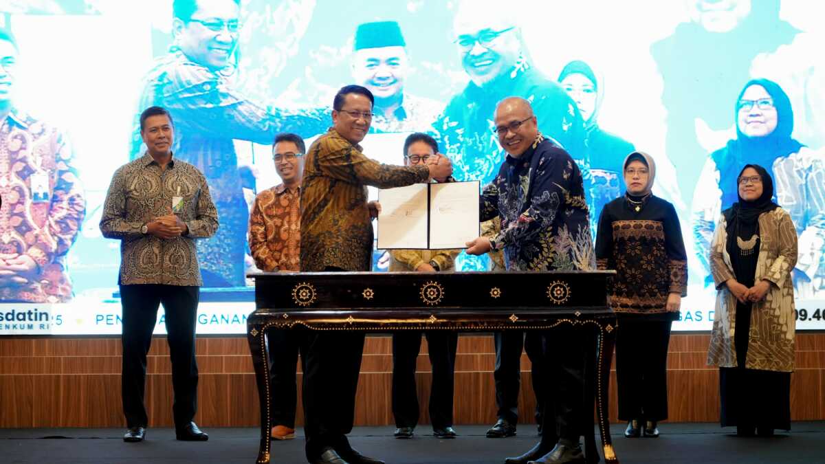 BP Batam dan Kementerian Hukum menandatangani Nota Kesepahaman (MoU), Jum’at (24/1/2025). (Foto: humasbpbatam)