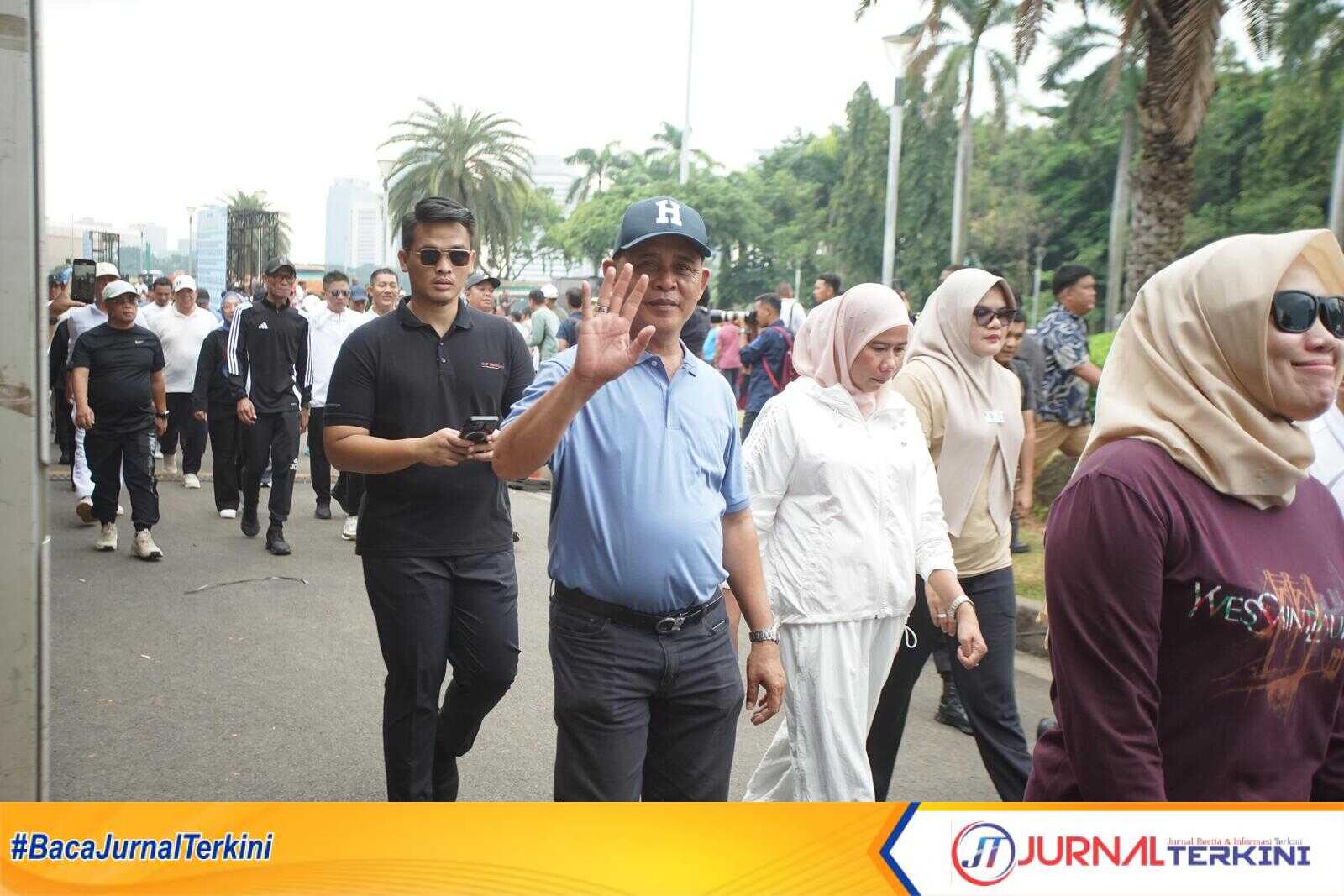 Bupati Inhil terpilih H Herman dan Wakil Bupati Inhil mengikuti geladi Kotor Di Halaman Monas ( Prokopim Setda Inhil) Selasa (18/2/2025)