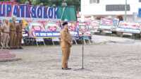 Wabup solok apel perdana Wabup Candra memimpun apel pagi perdana di lingkup Pemkab Solok, Senin (25/02/2025).