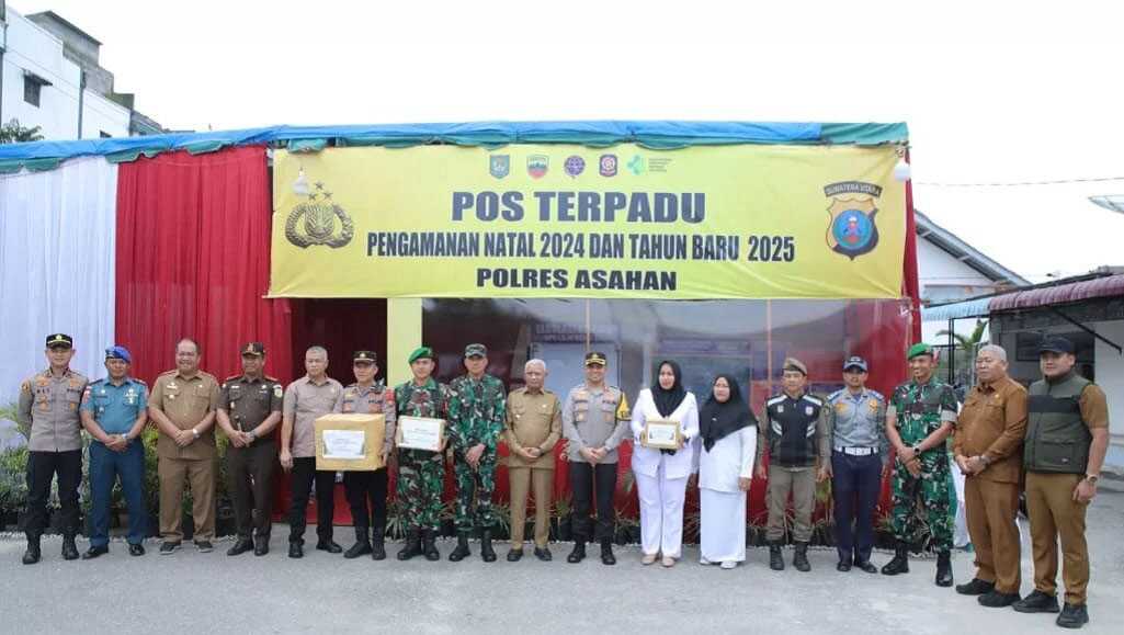 Bupati Asahan H Surya BSc bersama Forkopimda Kabupaten Asahan melakukan peninjauan langsung ke beberapa pos pengamanan arus mudik libu Natal dan Tahun Baru 2025 di wilayah Kabupaten Asahan, Selasa (31/12/2024). (foto: diskominfo asahan)