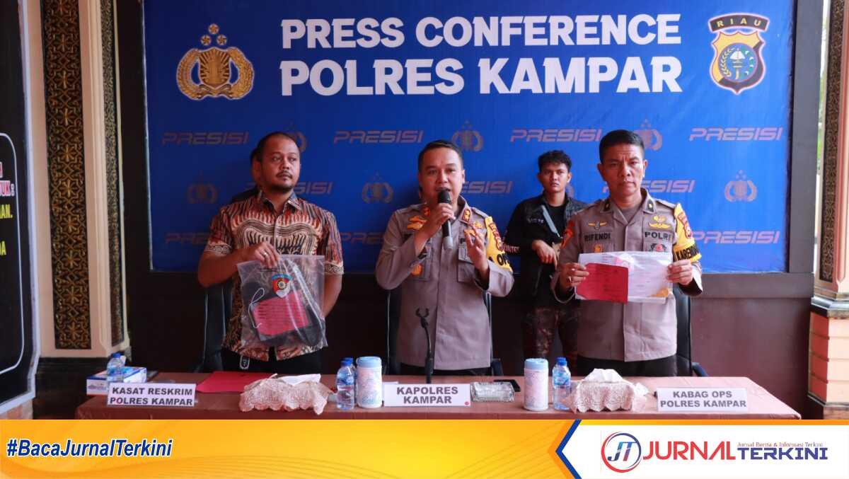 Polres Kampar menggekar konferensi pers terkait pengungkapan pencurian sebanyak 13 unit kendaraan bermotor dan satu tersangka. (JurnalTerkini.id/canggih)