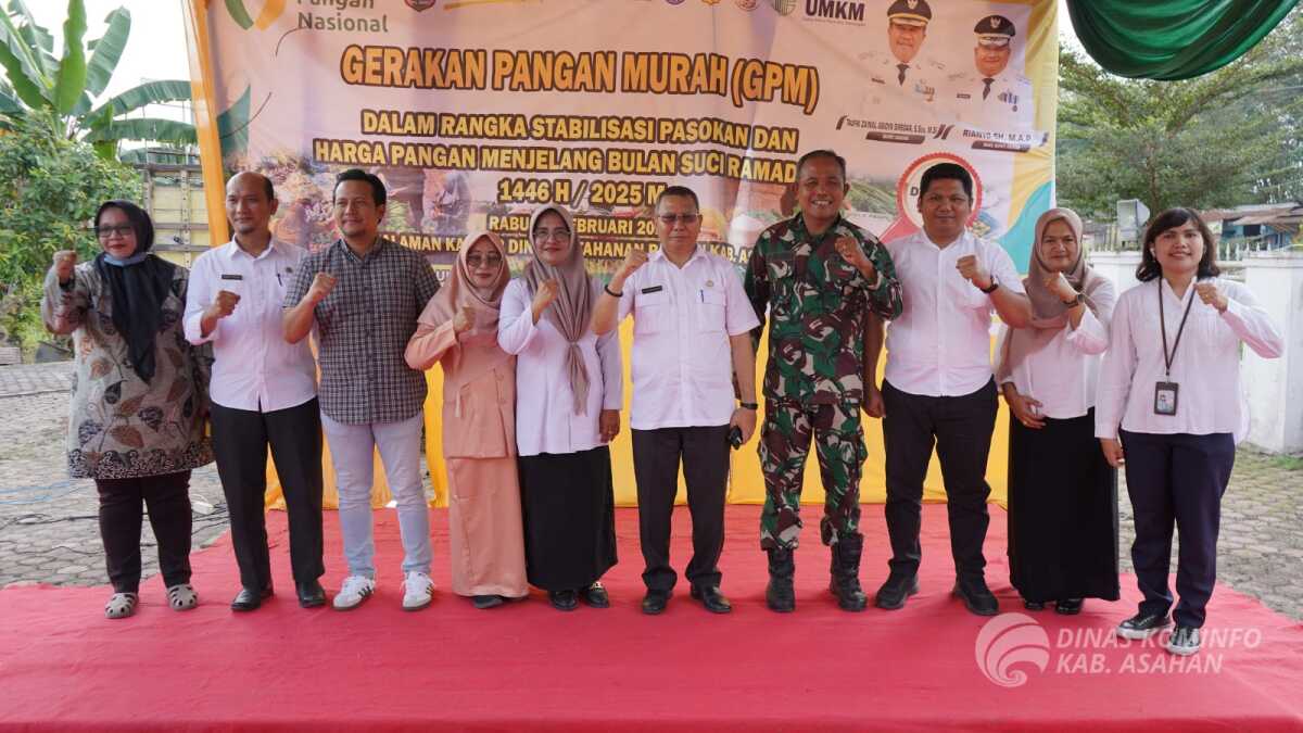 Dinas Ketahanan Pangan (Ketapang) Kabupaten Asahan menggelar Gerakan Pangan Murah (GPM) dalam tangka stabilisasi pasokan dan harga pangan menjelang Bulan Suci Ramadhan 1446H/2025M di halaman Kantor Dinas Ketapang Kabupaten Asahan, Rabu (26/02/2025). (Foto: Diskominfo Asahan)