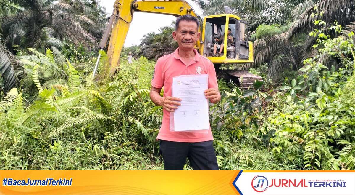 Terkait pemberitaan salah satu media online yang menuding Ketua Kelompok Tani Hutan Bersatu Abadi Jaya, Hanafi (JurnalTerkini.id/cangggih)
