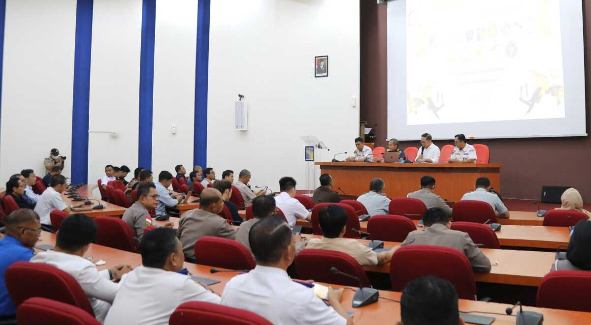 BP Batam rakor angkutan lebaran 1 Badan Pengusahaan Batam (BP Batam) melalui Badan Usaha Pelabuhan (BUP) menggelar Rapat Koordinasi Persiapan Angkutan Lebaran Tahun 2025 pada Selasa (11/3/2025) di IT Centre BP Batam. (Humasbpbatam)
