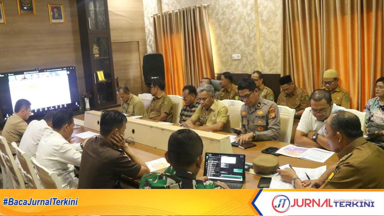 Ket foto: Rakor Pengendalian Inflasi di Kantor DiskominfoPs Inhil, Selasa (4/3/2025).