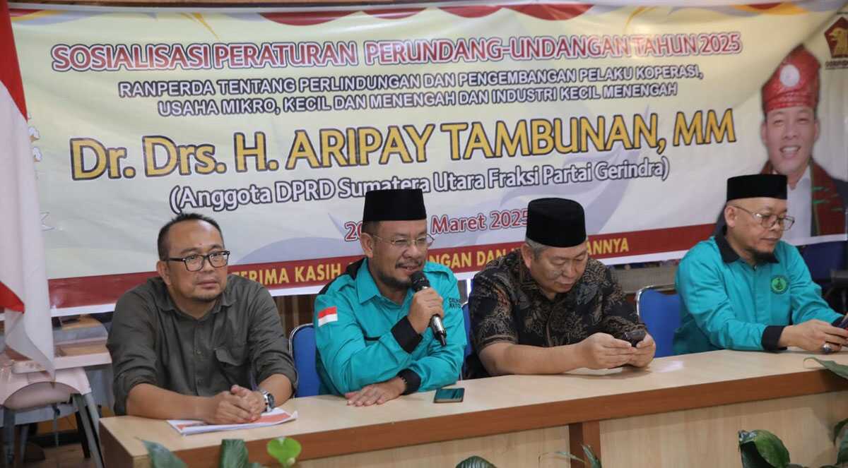 Acara sosialisasi peraturan perundang-undangan bersama anggota DPRD Sumatera Utara, Aripay Tambunan (Diskominfo Asahan)