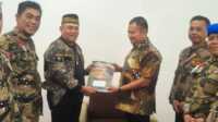Wakil Bupati Asahan Rianto beraudiensi dengan Dewan Pimpinan Cabang Gerakan Masyarakat Indonesia Bersatu (DPC GRIB) Jaya Asahan Jumat (07/03/2025). (diskominfo asahan)
