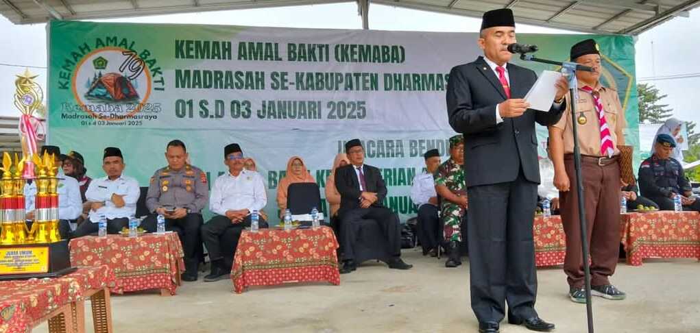 Wakil Ketua DPRD Kabupaten Dharmasraya Sujito hadiri upacara sekaligus penutupan Kemah Amal Bakti (KEMABA) yang digelar di Alinia Park and Resort Lawai Nagari Gunung Medan, Jumat (03/01/2025). (Dokumentasi pribadi)