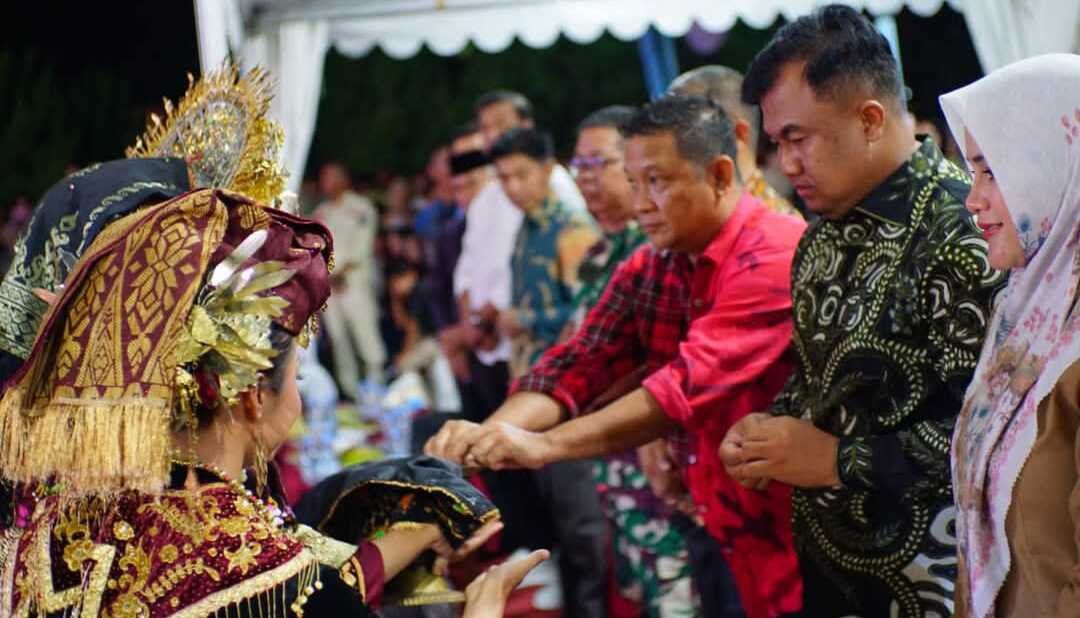 Malam resepsi HUT Dharmasraya yang sukses digelar di Halaman Kantor Bupati Dharmasraya, Sabtu (04/01/2025). (Dokumentasi pribadi)