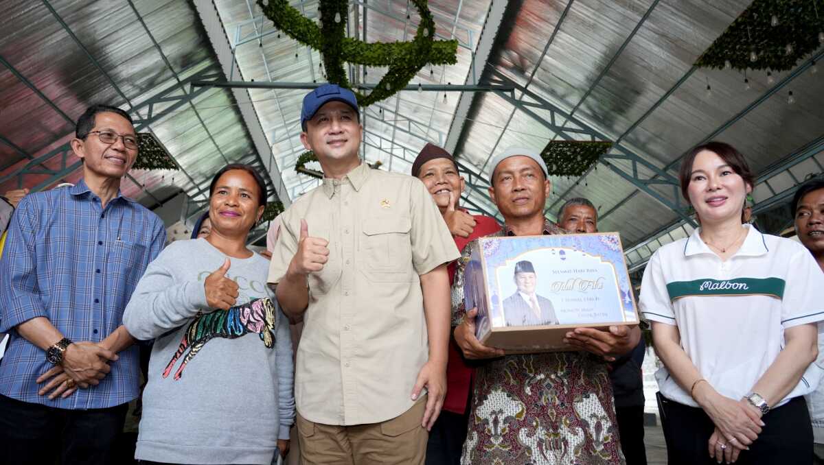 Menteri Transmigrasi RI, M. Iftitah Sulaiman Suryanagara didampingi Kepala BP Batam Amsakar Achmad dan Wakil Kepala BP Batam Li Claudia Chandra melakukan lawatan khusus ke Proyek Strategis Nasional PSN Rempang ECO City pada Sabtu hingga Senin (29-31 Maret 2025). (Foto: humasbpbatam)