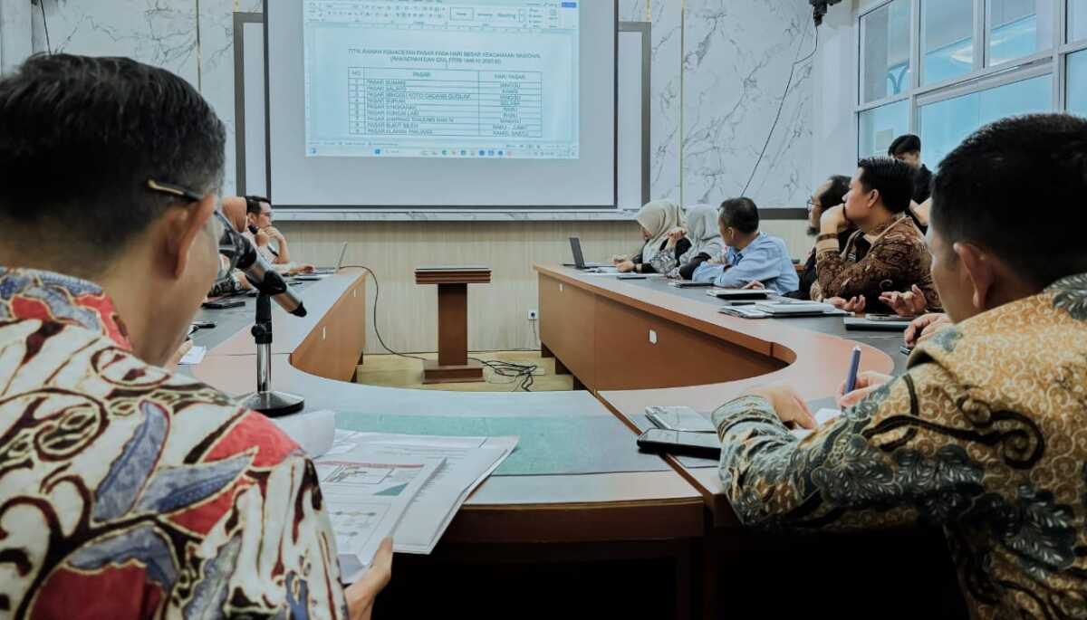 solok persiapan lebaran Pemkab Solok Rapat koordinasi dalam rangka persiapan menyambut Hari Raya Idul Fitri 1446 H/2025 M, Kamis (20/03/2025). (Foto DiskominfokabSolok).