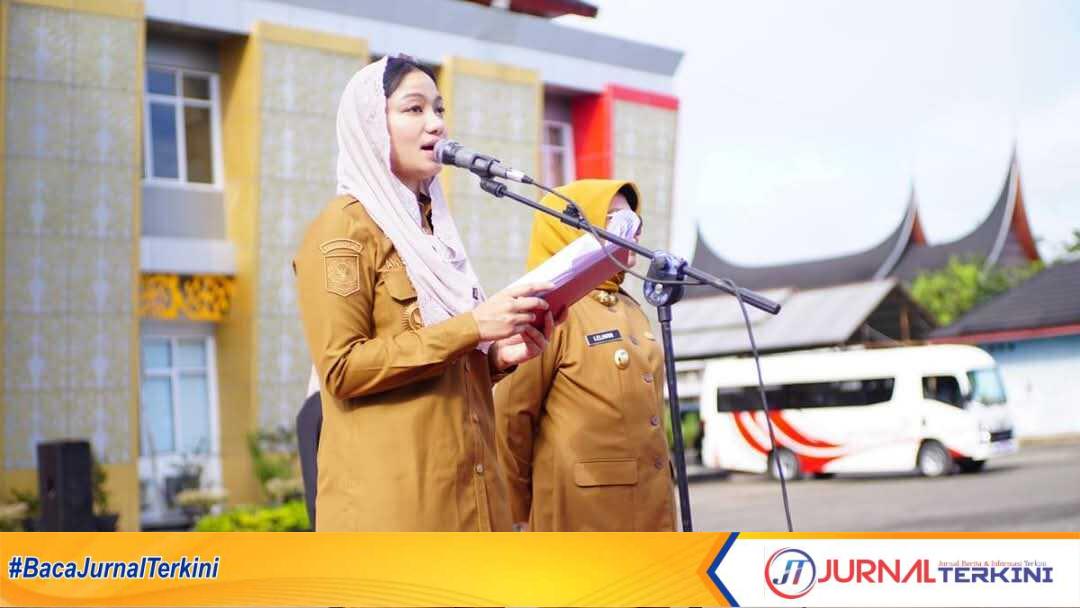 bupati Dharmasraya Bupati Dharmasraya, Annisa Suci Ramadhani, mengeluarkan pernyataan tegas dalam apel gabungan ASN yang digelar di halaman Kantor Bupati, Senin (14/04/2025).
