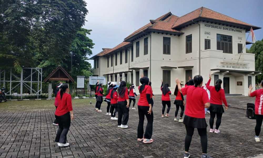 Museum Timah Indonesia Mentok di Kabupaten Bangka Barat tidak hanya menjadi pusat edukasi mengenai sejarah pertimahan, namun juga berkembang menjadi ruang aktivitas sosial bagi masyarakat. (timah)