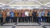 Gubernur Jawa Tengah, Ahmad Luthfi saat silaturahmi dan Rapat Kerja Forum Majelis Wali Amanat (MWA) Perguruan Tinggi Negeri Badan Hukum (PTN-BH) se-Indonesia, di Gedung Gradhika Bhakti Praja, Kota Semarang./Dok.Foto.Humas.Prov.jateng.(jurnalterkini.id/Ponco)