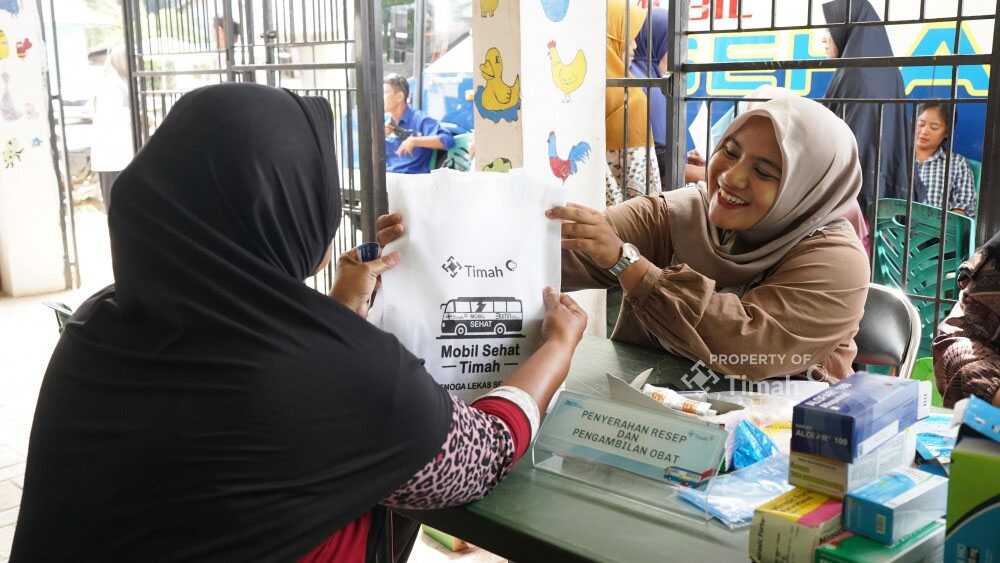 Mobil Sehat PT Timah, melayani ribuan masyarakat di berbagai wilayah Pulau Bangka, Selasa (29/4/2025). (timah)