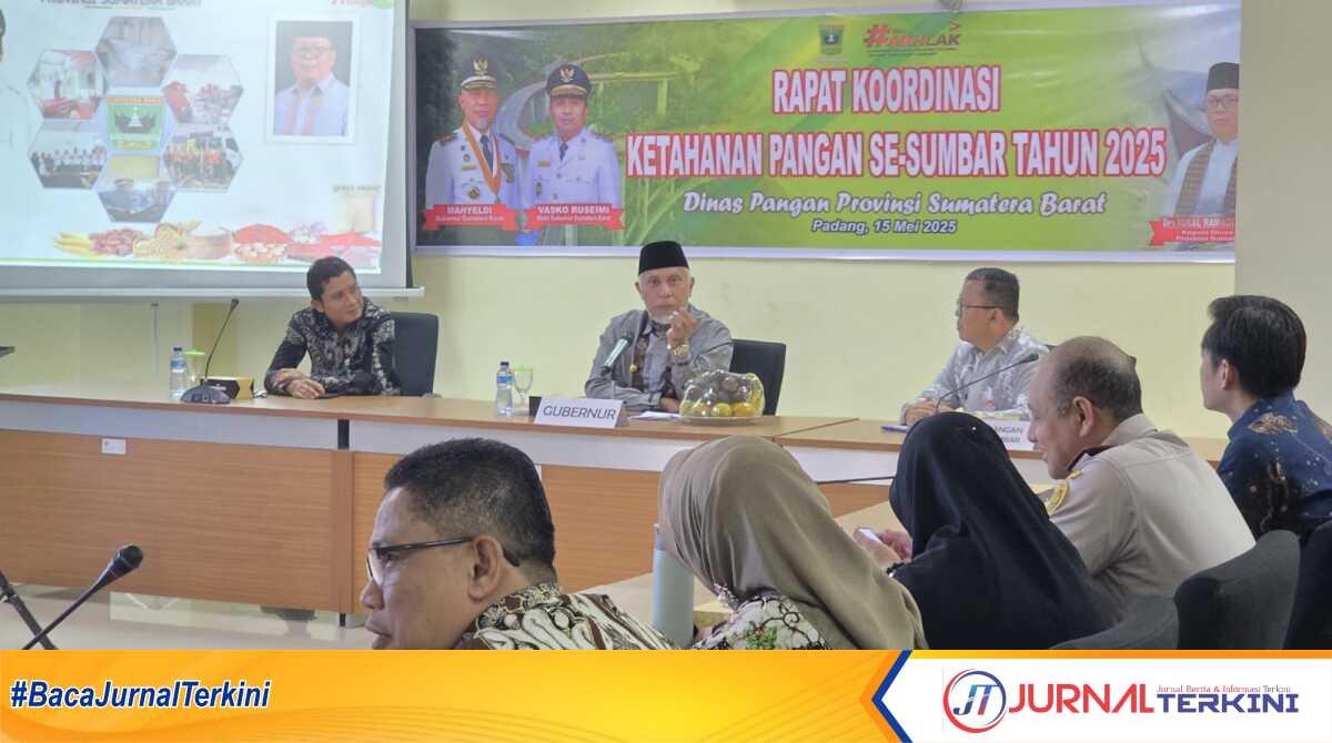 Gubernur Sumbar Mahyeldi saat hadiri rakor ketahanan pangan se-Sumbar, Kamis (15/05/2025). (Foto Adpim sumbar).