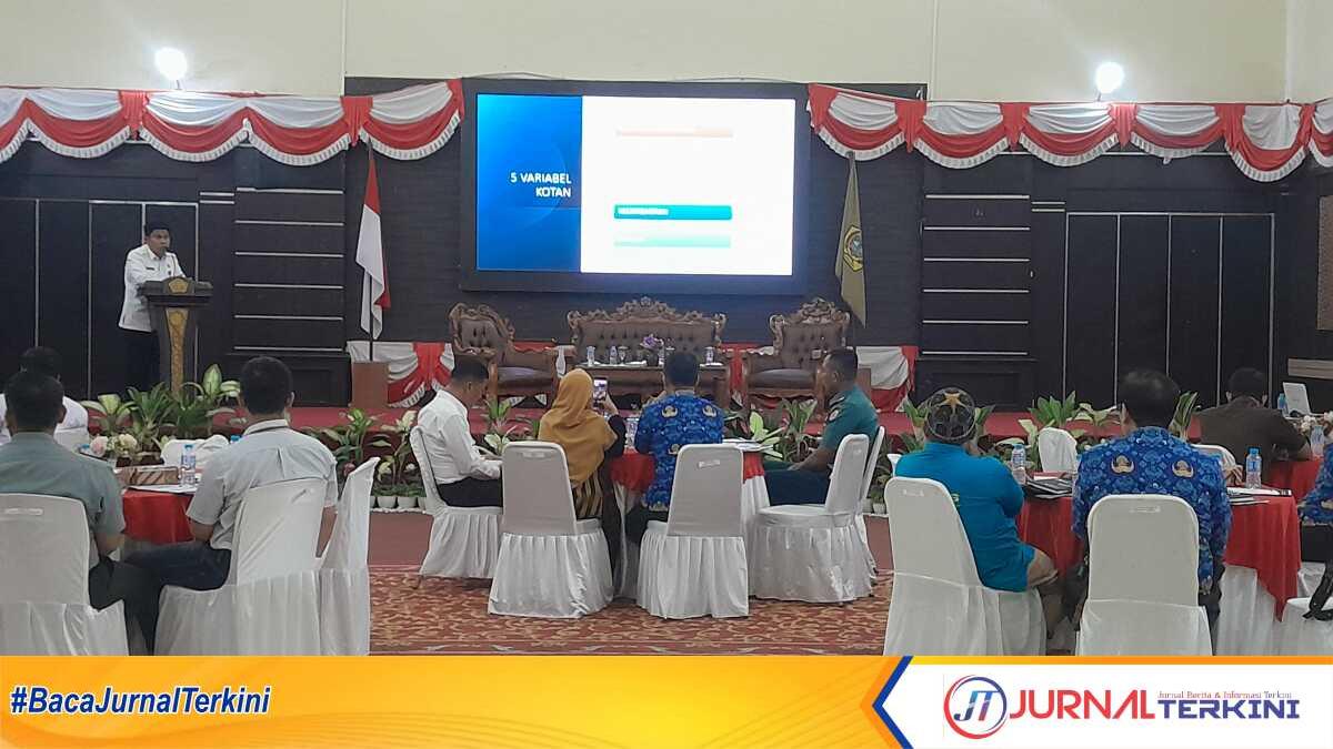 Badan Narkotika Nasional Kabupaten (BNNK) Karimun menggelar rakor bersama stakeholder terkait tentang program Kabupaten/Kota Tanpa Narkoba (Kotan) di Gedung Nasional, Tanjung Balai Karimun, Senin (19/5/2025). (JurnalTerkini.id/rusdi)