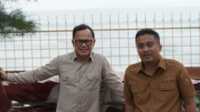 Wagub Sumbar Vasko Ruseimy bersama Wamendagri Bima Arya. (Foto Adpim sumbar).