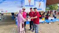 IMG-20250609-WA0042 Suasana penyerahan paket daging kurban oleh pihak RSUD Smart Pamekasan keoada warga sekitar dan kurang mampu