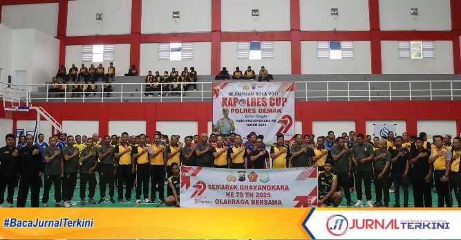 Kapolres Cup 2025, di Gedung Olahraga (GOR) Kalijaga, Komplek Sport Center Demak./Dok.Foto.Munthohar_Ershi.(jurnalterkini.id/Ponco)