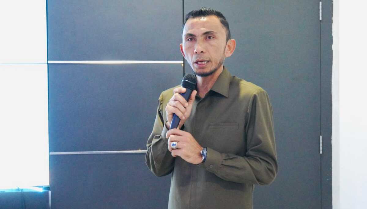 Wakil Wali Kota, Allex Saputra luncurkan Program Unggulan (Progul) Padang Panjang Barcode (Building Application for Responsive Community and Digital Ecosystem) dan Lapor Warga di Command Center Balai Kota, Rabu (11/6/2025). (Dokumentasi pribadi)