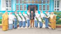 Siswa SMAN 1 Padang Panjang yang meraih prestasi pada Duta Genre tingkat Kota Padang Panjang. (JurnalTerkini.id/diona)