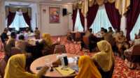 Wabup Solok saat menerima kunjungan PT. Awina Energi International di rumah dinasnya, Selasa (22/7/2025). (Foto DiskominfokabSolok).