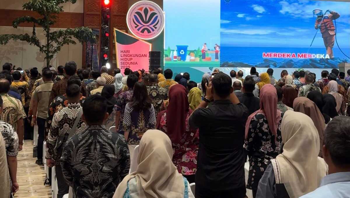 bupati solok dan rakornas pengelolaan sampah Kegiatan Rakornas Pengelolaan Sampah 2025 di Jakarta, Minggu (22/06/2025). (Foto DiskominfokabSolok).