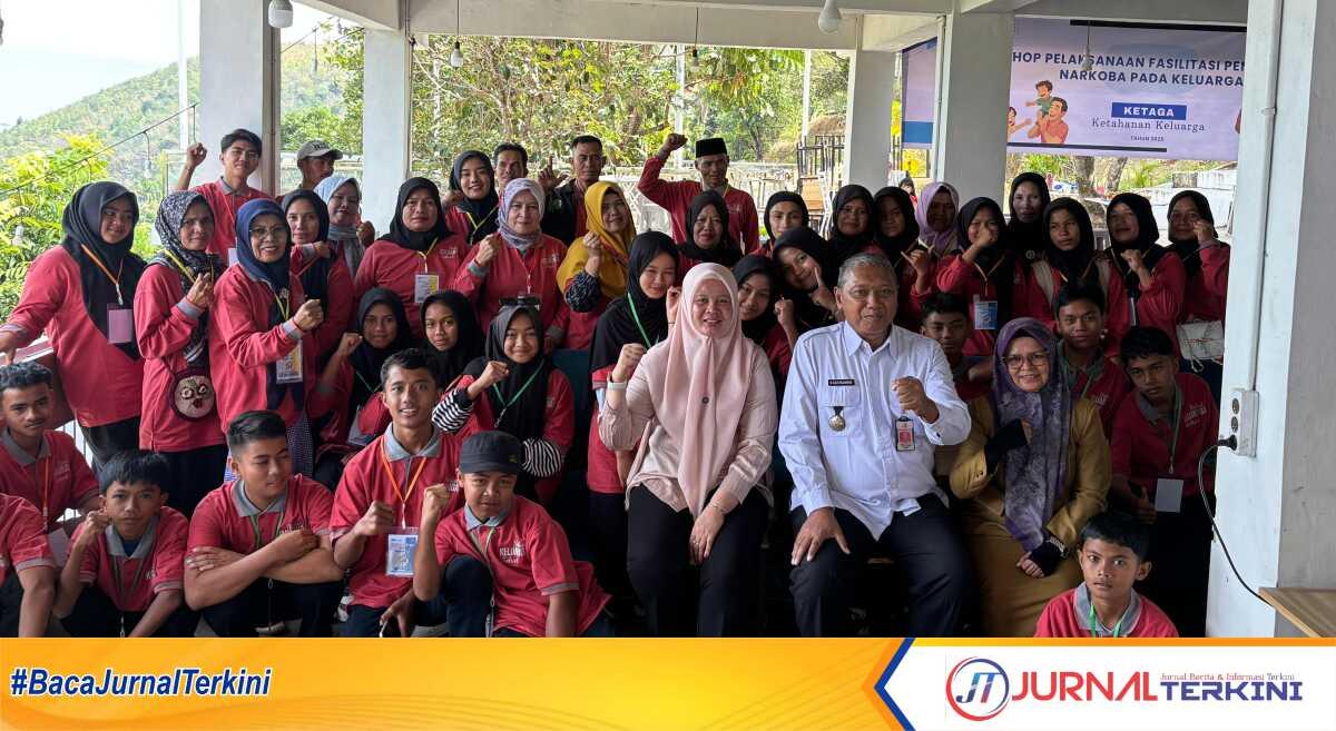 pkk solok Workshop Fasilitasi Pendidikan Anti Narkoba pada keluarga di Kab Solok, Senin (21/7/2025). (Foto DiskominfokabSolok).