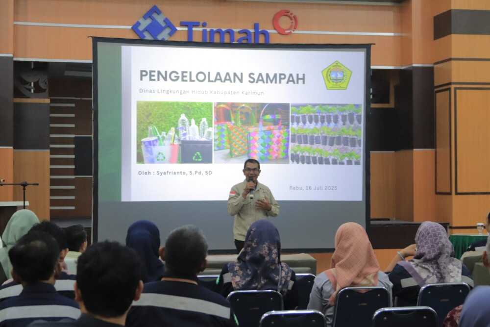 pt timah edukasi lingkungan di Kundur PT Timah Tbk melalui Division Area Kundur menggelar Seminar Pengelolaan Sampah yang Efisien, Ramah Lingkungan, dan Berkelanjutan, di Gedung Serbaguna Wisma Timah Kundur, Rabu (16/7/2025). (Timah)