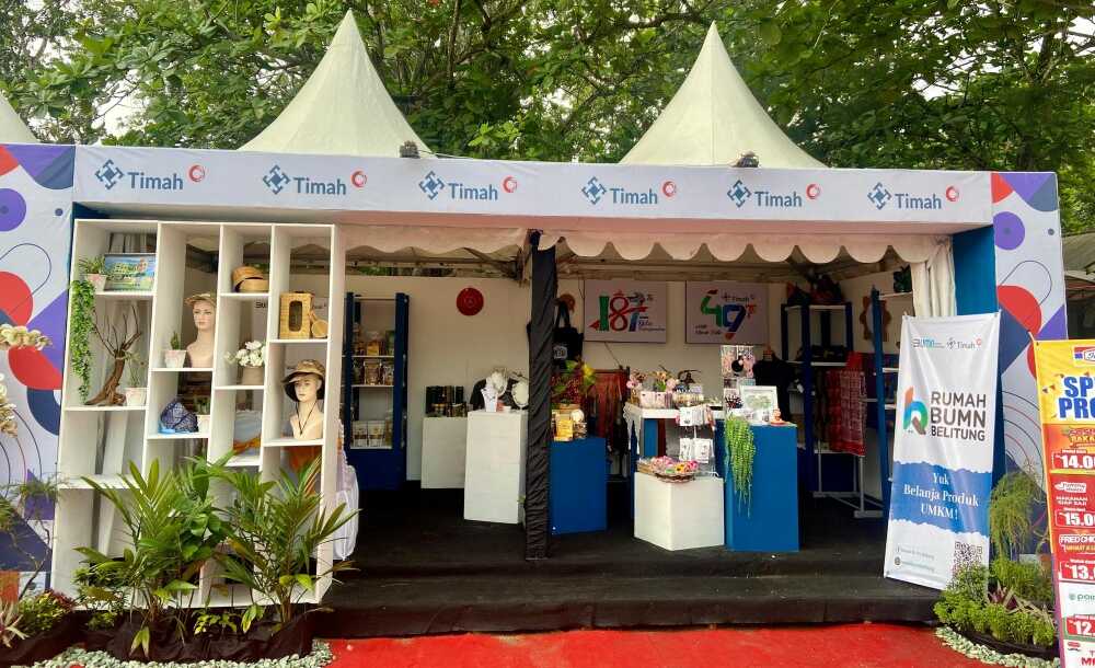 pt timah semarakkan Belitung Expo PT Timah mempromosikan produk UMKM di Belitung Expo 2025 yang berlangsung 1-5 Juli 2025 di Kawasan Tanjung Pendam, Kabupaten Belitung. (Timah)