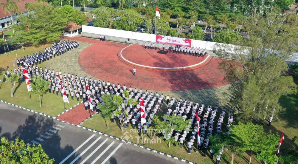 49 tahun pt timah PT Timah menggelar upacara peringatan Hari Ulang Tahun (HUT) ke-49 Perusahaan dengan mengusung tema “Untuk Merah Putih” di halaman kantor pusat PT Timah Tbk, Sabtu (2/8/2025). (timah)
