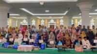 Pemko Padang menggelar acara "Nikah Bareng Sekota Padang", Kamis (6/8/2025). (Foto Kominfo Padang).